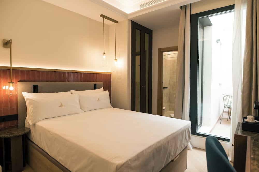Hotel Legado Magdalena — Hotel rooms in Seville, Andalusia
