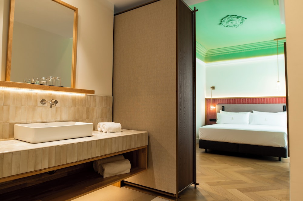 Hotel Legado Magdalena — Hotel rooms in Seville, Andalusia