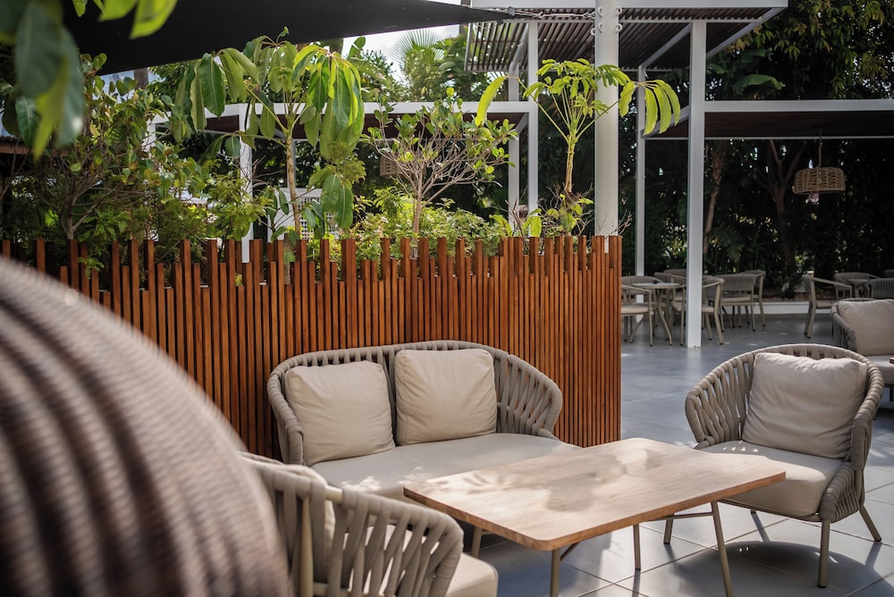 MARGADINA HOTEL — Restaurant & bars in Ayia Napa, Famagusta Region