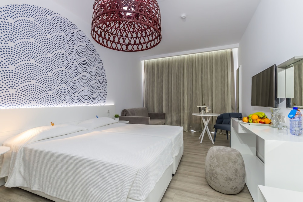 MARGADINA HOTEL — Hotel rooms in Ayia Napa, Famagusta Region