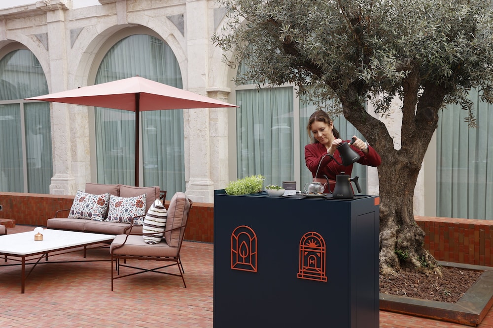 Convent Square Lisbon, Vignette Collection by IHG — Restaurant & bars in Lisbon, Lisboa