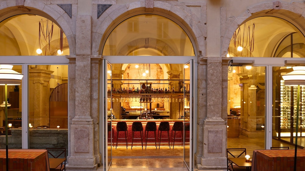 Convent Square Lisbon, Vignette Collection by IHG — Restaurant & bars in Lisbon, Lisboa