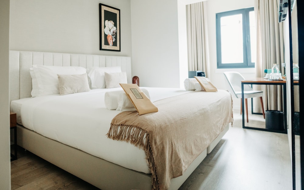 Next Level Premium Hotels — Hotel rooms in Lisbon, Lisboa