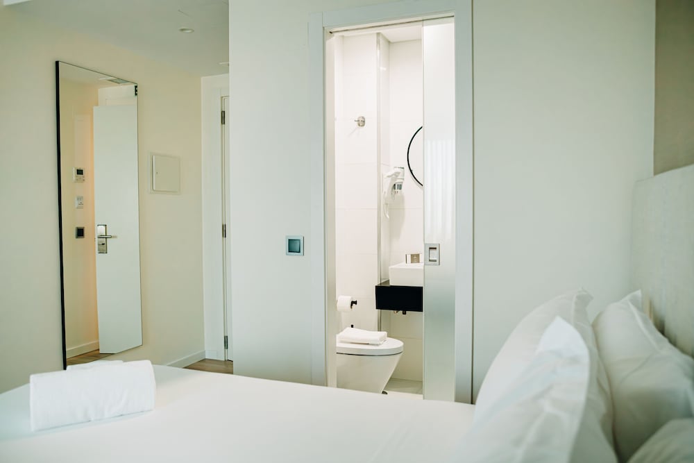 Next Level Premium Hotels — Hotel rooms in Lisbon, Lisboa