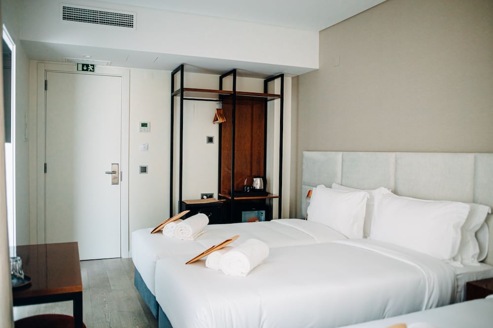 Next Level Premium Hotels — Hotel rooms in Lisbon, Lisboa