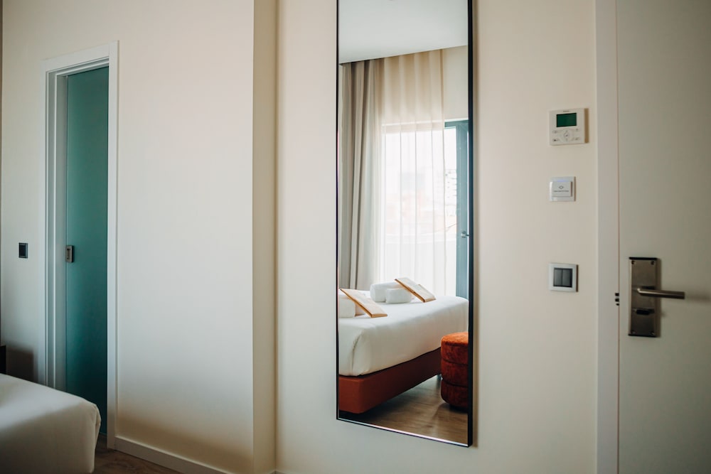 Next Level Premium Hotels — Hotel rooms in Lisbon, Lisboa
