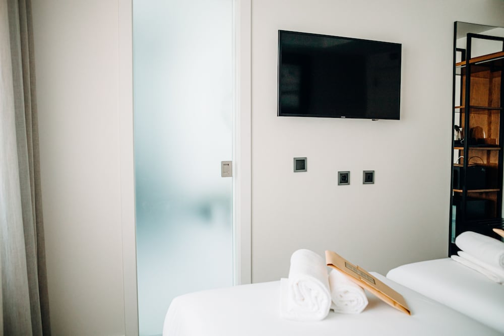 Next Level Premium Hotels — Hotel rooms in Lisbon, Lisboa