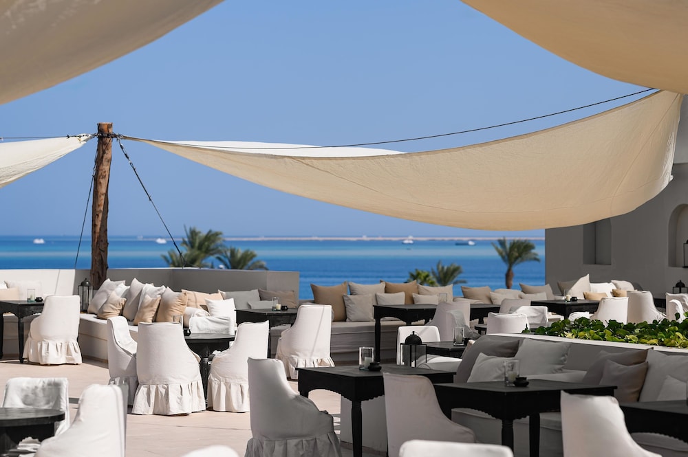 Serry Beach Resort — Restaurant & bars in Hurghada, Red Sea