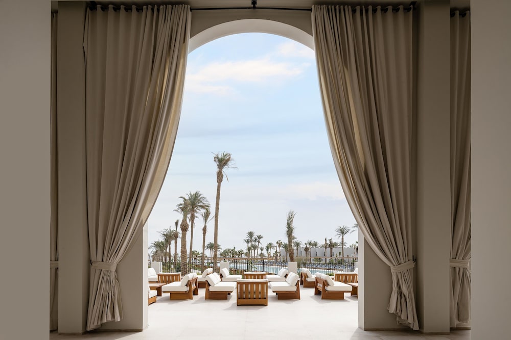 Serry Beach Resort — Restaurant & bars in Hurghada, Red Sea
