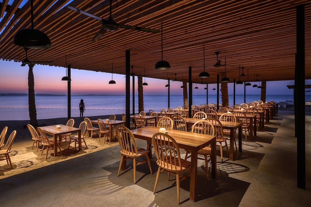 Serry Beach Resort — Restaurant & bars in Hurghada, Red Sea