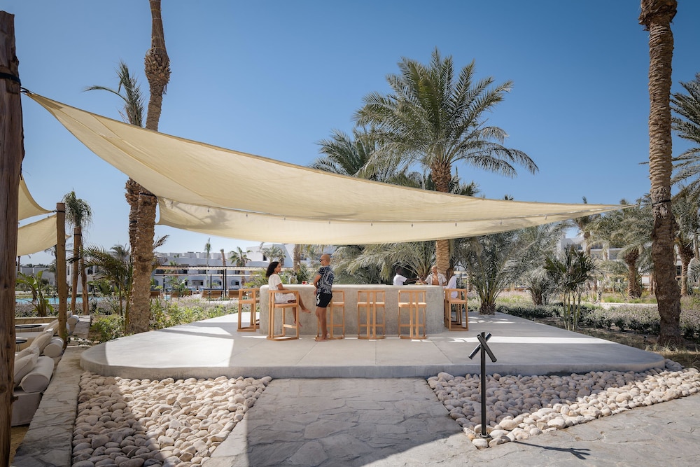 Serry Beach Resort — Restaurant & bars in Hurghada, Red Sea