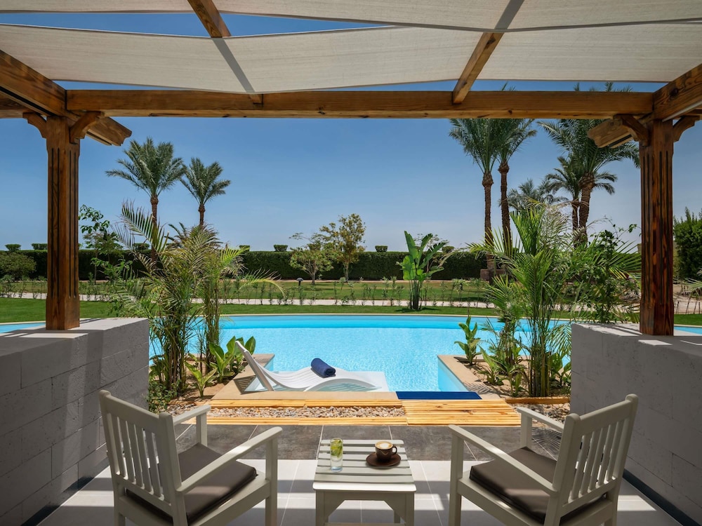Mövenpick Waterpark Resort & Spa Soma Bay — Swimming pool in Soma Bay, Red Sea