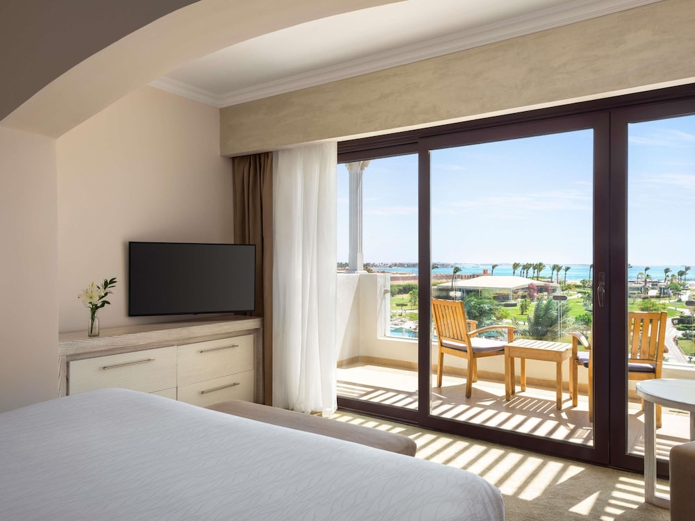 Mövenpick Waterpark Resort & Spa Soma Bay — Hotel rooms in Soma Bay, Red Sea