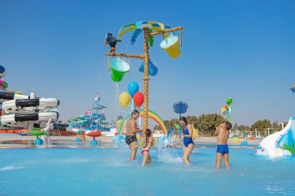 Mövenpick Waterpark Resort & Spa Soma Bay — Attractions for children in Soma Bay, Red Sea
