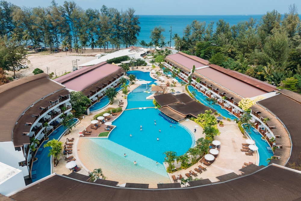 Occidental Bangtao Beach Resort — Main photo in Bang Tao Beach, Phuket Province