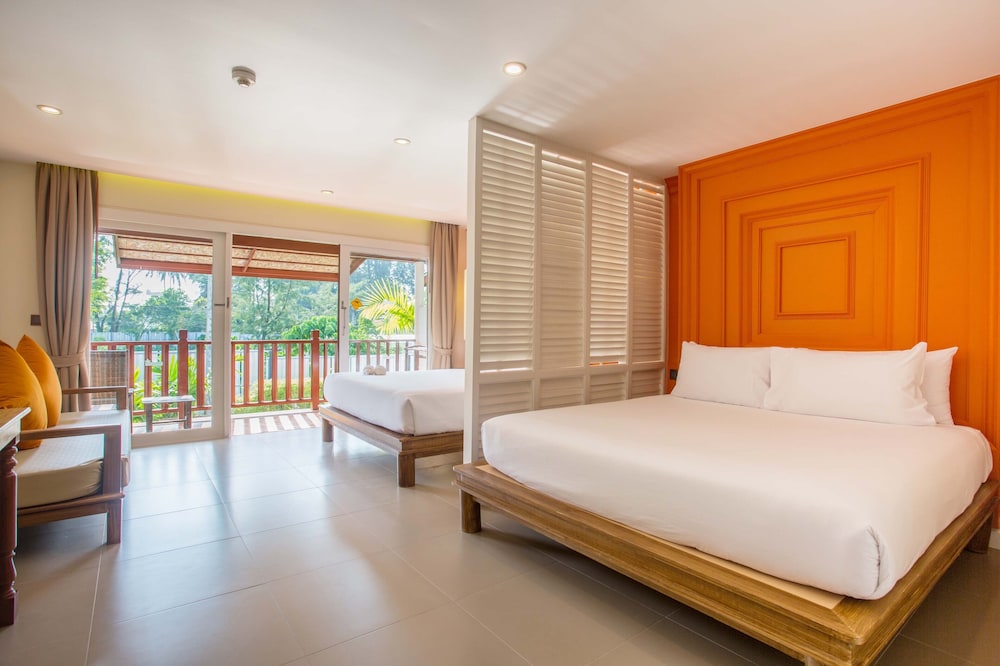 Occidental Bangtao Beach Resort — Hotel rooms in Bang Tao Beach, Phuket Province
