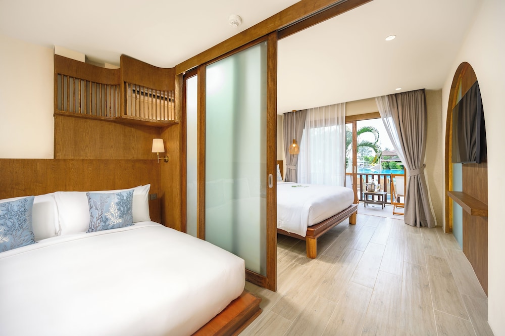 Occidental Bangtao Beach Resort — Hotel rooms in Bang Tao Beach, Phuket Province