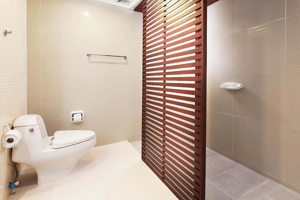 Occidental Bangtao Beach Resort — Hotel rooms in Bang Tao Beach, Phuket Province
