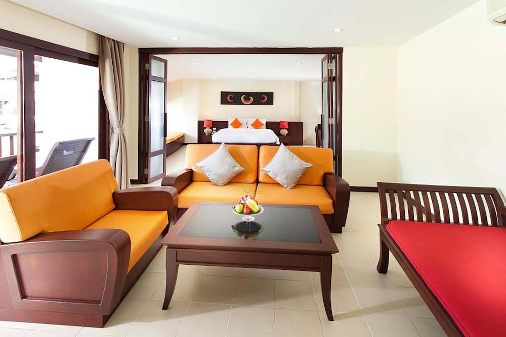 Occidental Bangtao Beach Resort — Hotel rooms in Bang Tao Beach, Phuket Province