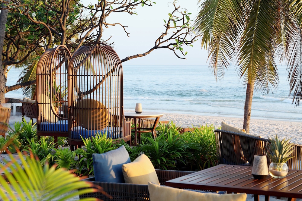 Centara Grand Beach Resort Hua Hin — Restaurant & bars in Hua Hin, Prachuap Khiri Khan