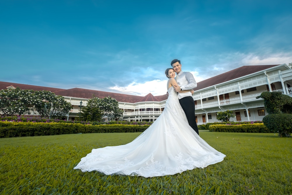 Centara Grand Beach Resort Hua Hin — Hotel building in Hua Hin, Prachuap Khiri Khan