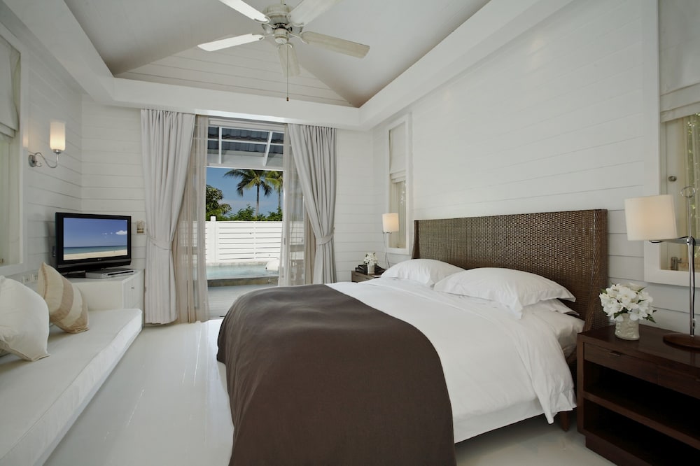 Centara Grand Beach Resort Hua Hin — Hotel rooms in Hua Hin, Prachuap Khiri Khan