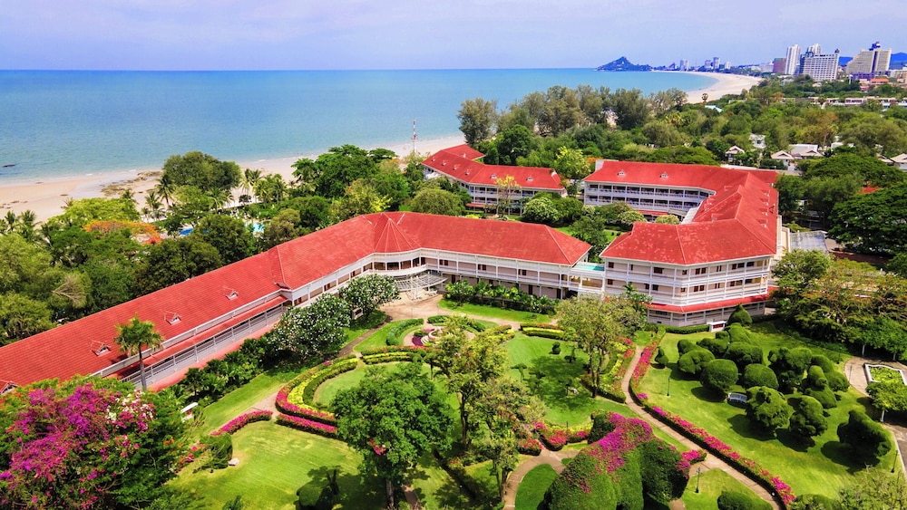 Centara Grand Beach Resort Hua Hin — Main photo in Hua Hin, Prachuap Khiri Khan