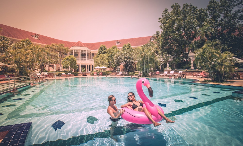 Centara Grand Beach Resort Hua Hin — Swimming pool in Hua Hin, Prachuap Khiri Khan