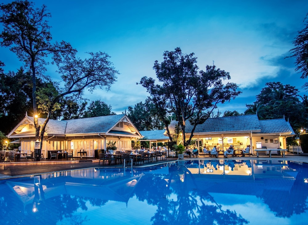 Centara Grand Beach Resort Hua Hin — Restaurant & bars in Hua Hin, Prachuap Khiri Khan
