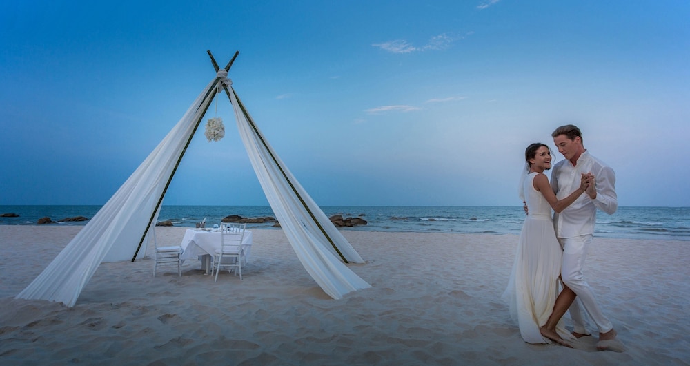 Centara Grand Beach Resort Hua Hin — Beach in Hua Hin, Prachuap Khiri Khan