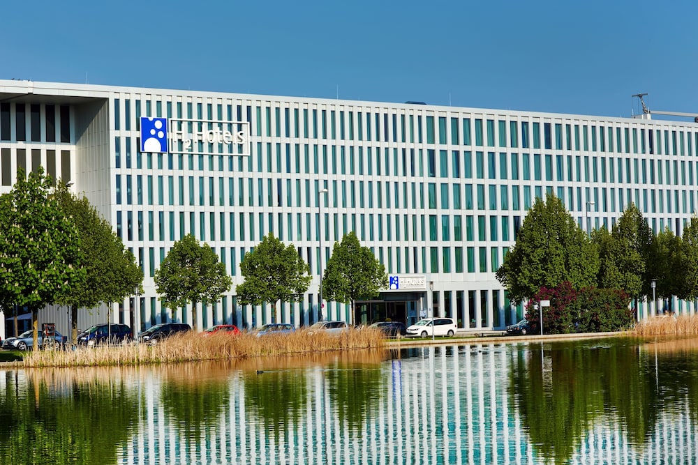 H2 Hotel München Messe — Hotel building in Munich, Bavaria