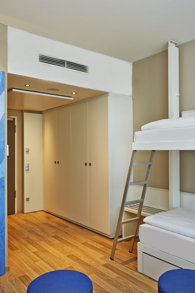 H2 Hotel München Messe — Hotel rooms in Munich, Bavaria