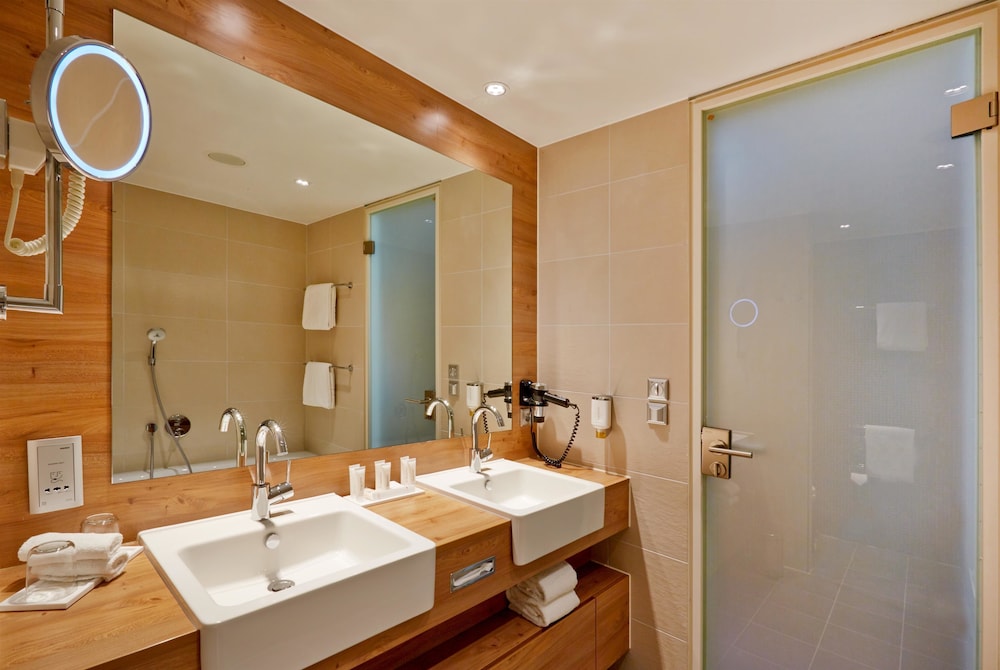 H4 Hotel München Messe — Hotel rooms in Munich, Bavaria