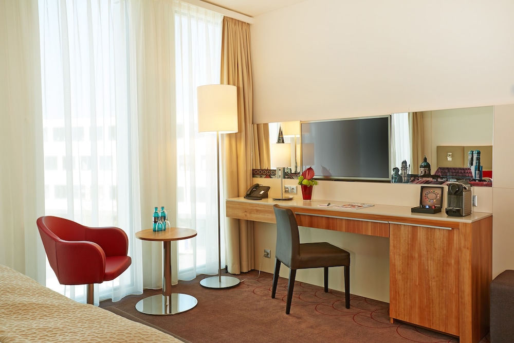 H4 Hotel München Messe — Hotel rooms in Munich, Bavaria