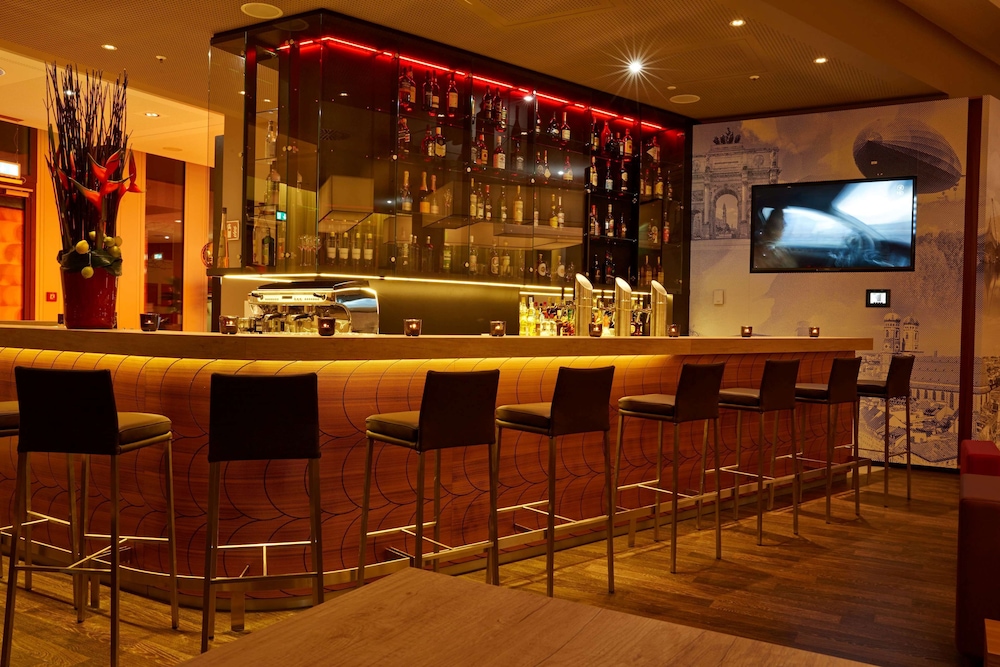 H4 Hotel München Messe — Restaurant & bars in Munich, Bavaria