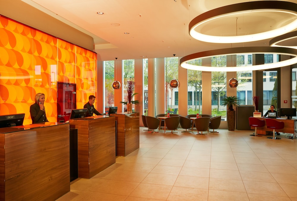 H4 Hotel München Messe — Hotel building in Munich, Bavaria