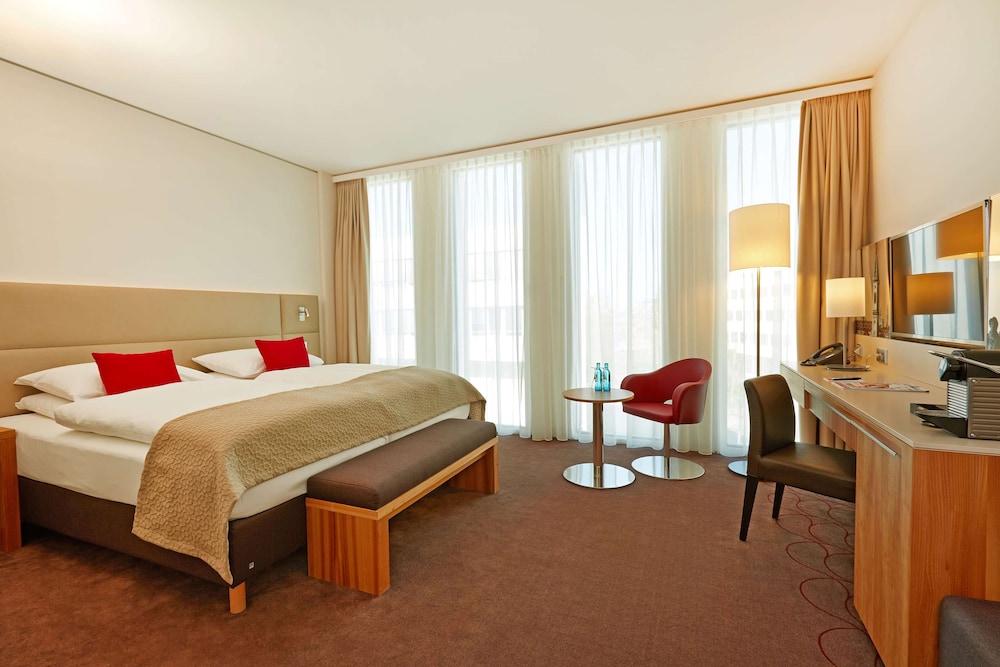 H4 Hotel München Messe — Hotel rooms in Munich, Bavaria