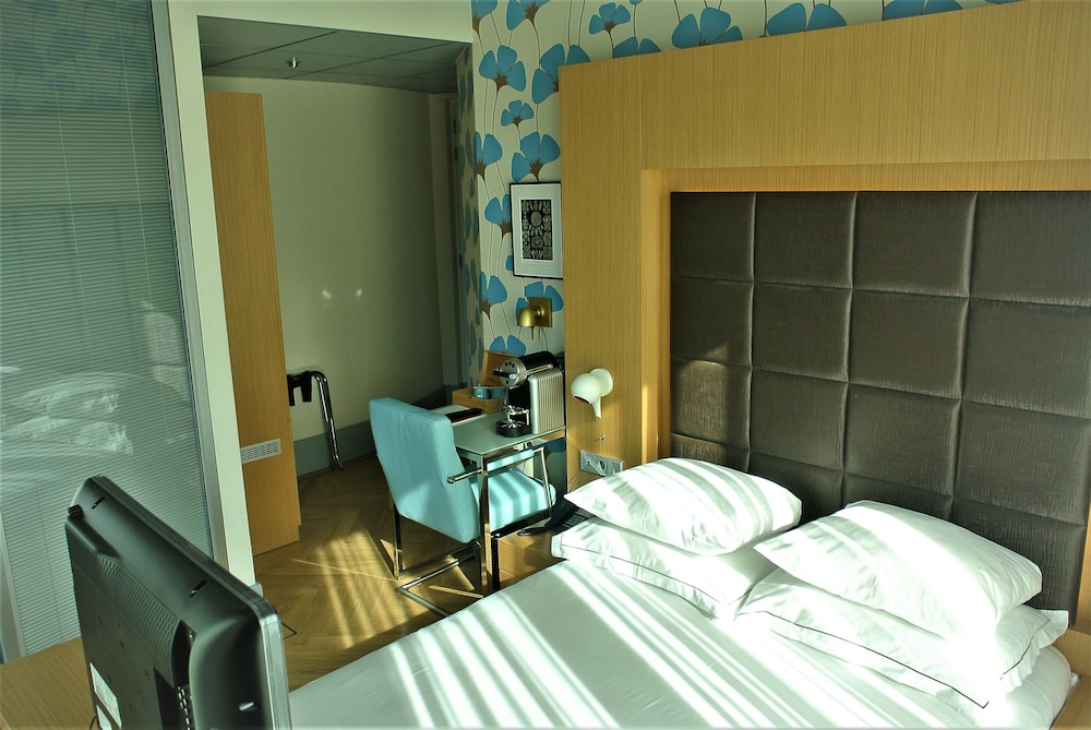 Amadi Park Hotel - zdjęcie 3