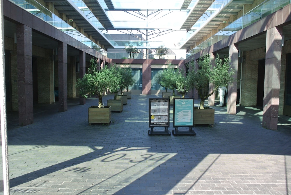 Amadi Park Hotel - zdjęcie 2
