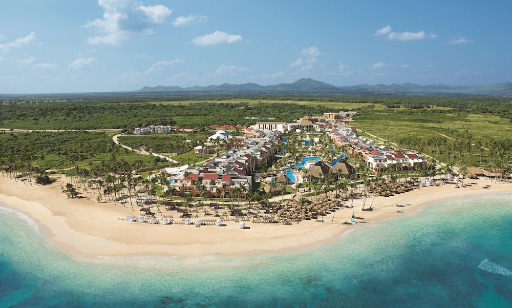 Breathless Punta Cana Resort & Spa - Adults Only - All Inclusive — Beach in Uvero Alto, La Altagracia