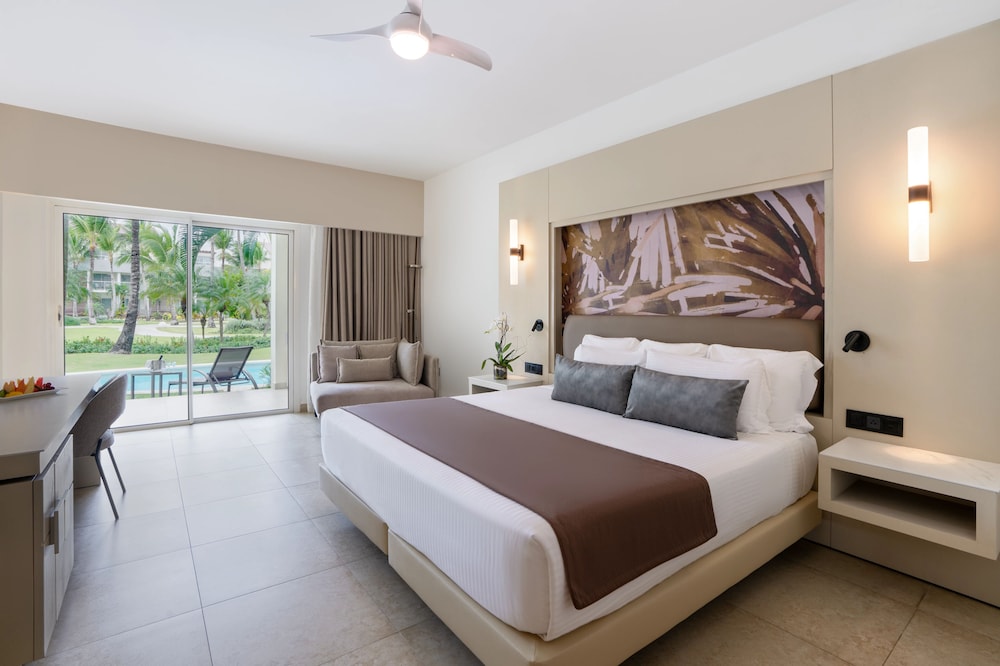 Breathless Punta Cana Resort & Spa - Adults Only - All Inclusive — Hotel rooms in Uvero Alto, La Altagracia