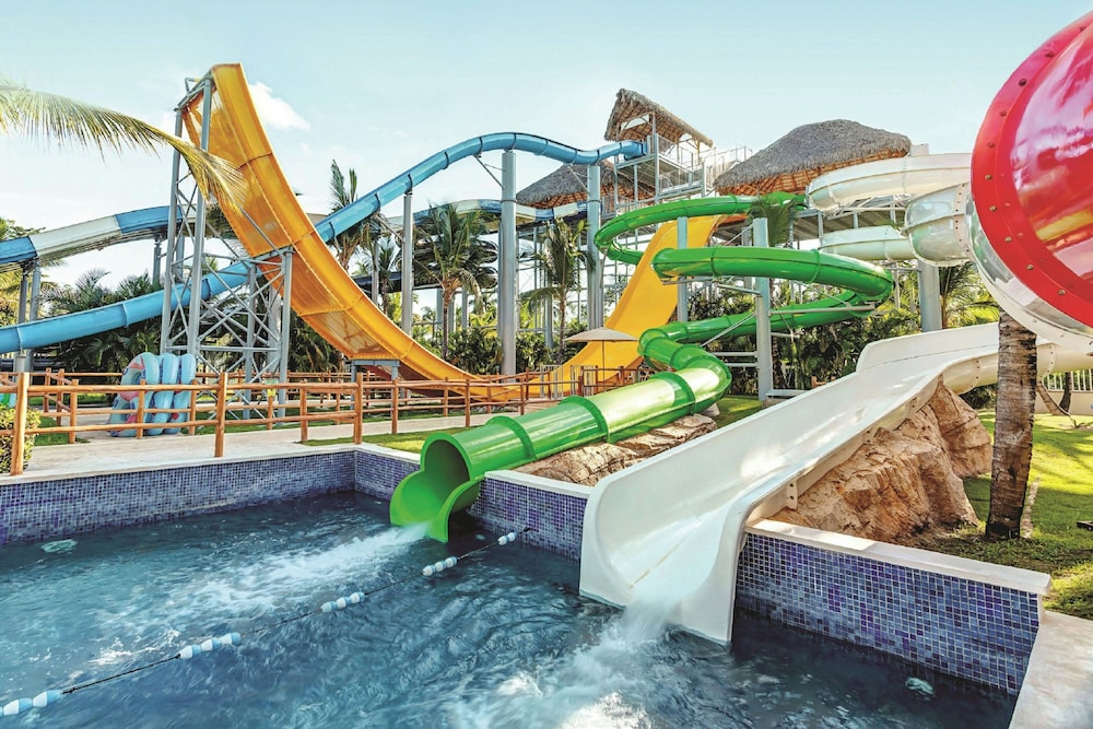 Royalton Splash Punta Cana, An Autograph Collection All-Inclusive Resort & Casino — Swimming pool in Bavaro, La Altagracia