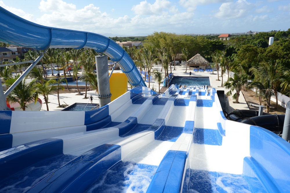 Royalton Splash Punta Cana, An Autograph Collection All-Inclusive Resort & Casino — Swimming pool in Bavaro, La Altagracia