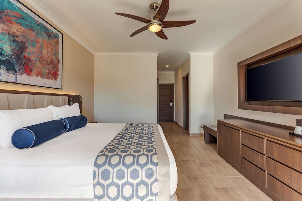 Royalton Splash Punta Cana, An Autograph Collection All-Inclusive Resort & Casino — Hotel rooms in Bavaro, La Altagracia