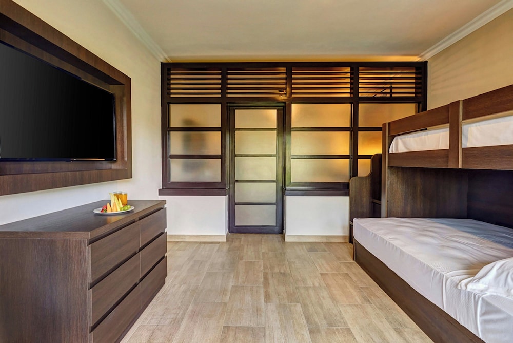 Royalton Splash Punta Cana, An Autograph Collection All-Inclusive Resort & Casino — Hotel rooms in Bavaro, La Altagracia
