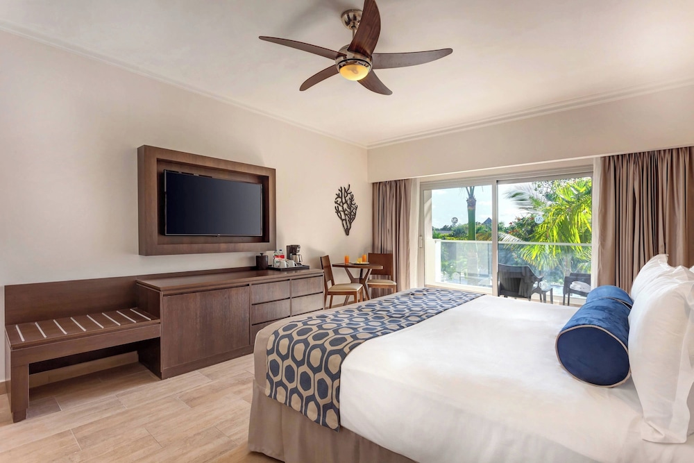 Royalton Splash Punta Cana, An Autograph Collection All-Inclusive Resort & Casino — Hotel rooms in Bavaro, La Altagracia