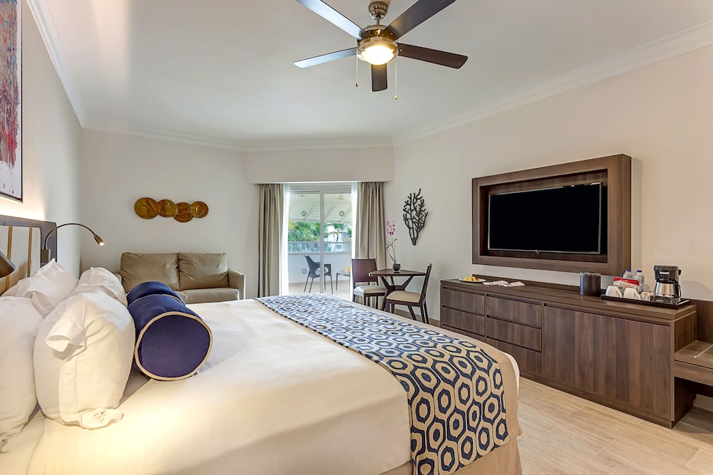 Royalton Splash Punta Cana, An Autograph Collection All-Inclusive Resort & Casino — Hotel rooms in Bavaro, La Altagracia