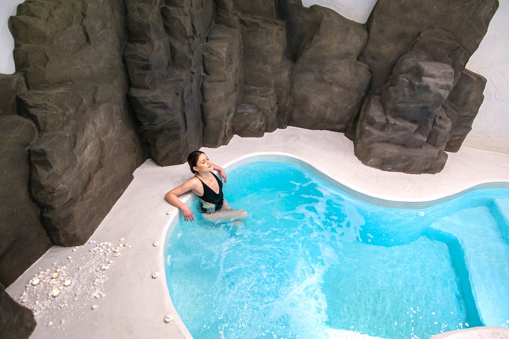 Acroterra Rosa Luxury Suites & Spa — Spa in Akrotiri, South Aegean