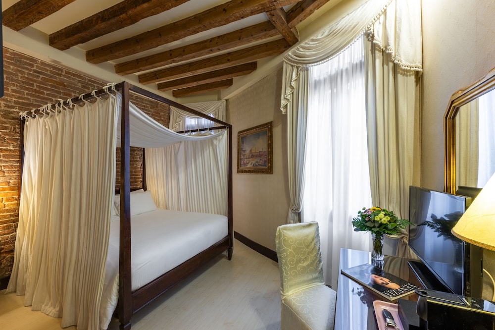 Ca' del Nobile — Hotel rooms in Venice, Veneto