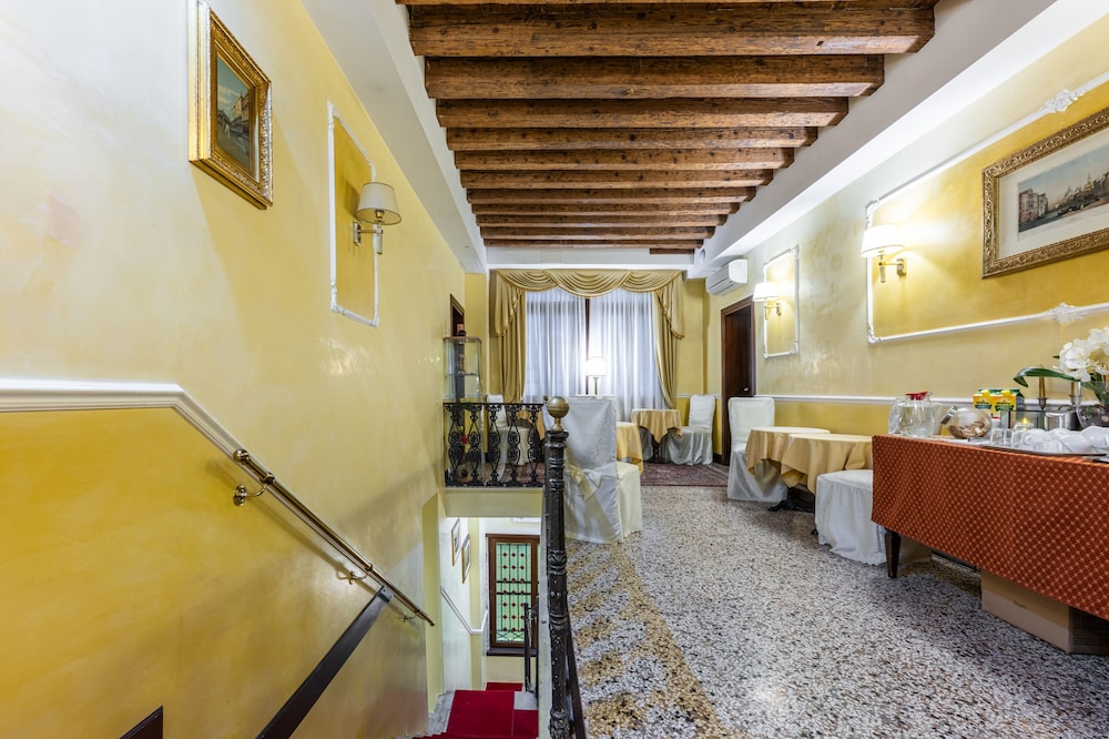 Ca' del Nobile — Restaurant & bars in Venice, Veneto